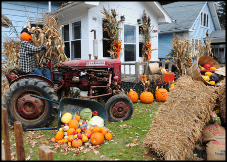 Photograph of tractor in Waterford, on the Gold coast in Ontario